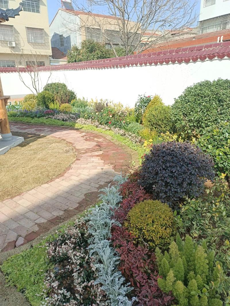 园林绿化工程施工全解析 从现场到景观的匠心营造